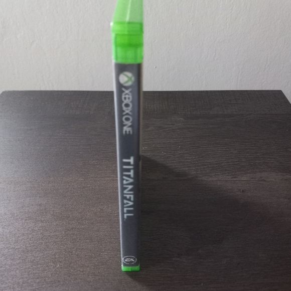 2014 Titanfall Xbox One Complete W/Manual - Picture 3 of 9